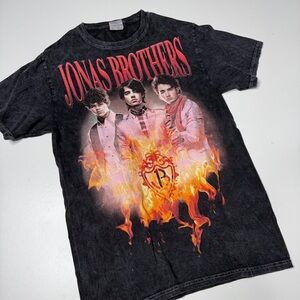 Jonas brothers acid wash graphic band tee tshirt small short sleeve